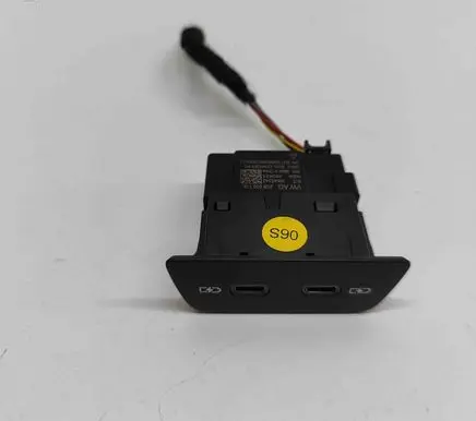 Volkswagen T-Roc USB socket connector 2G6035718