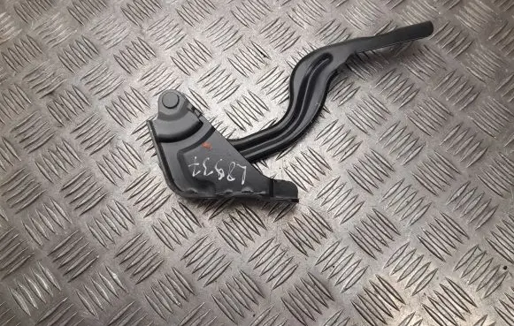 KIA Ceed Tailgate/trunk/boot hinge CDLH