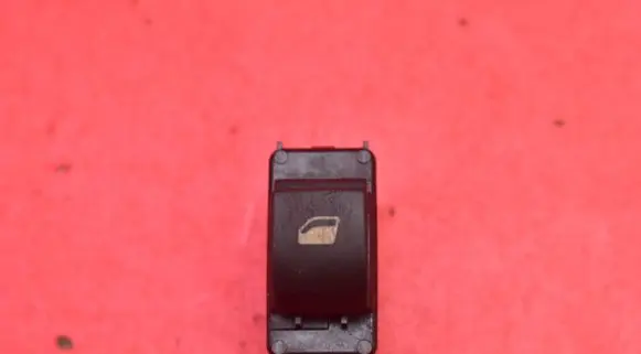 Peugeot Partner Electric window control switch 96624281