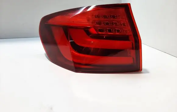 BMW 5 F10 F11 Rear/tail lights 044382