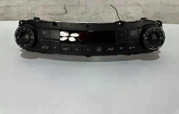 Mercedes-Benz CLS C219 Climate control unit 2198300285