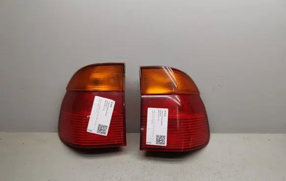 BMW 5 E39 Rear/tail lights set 8361672