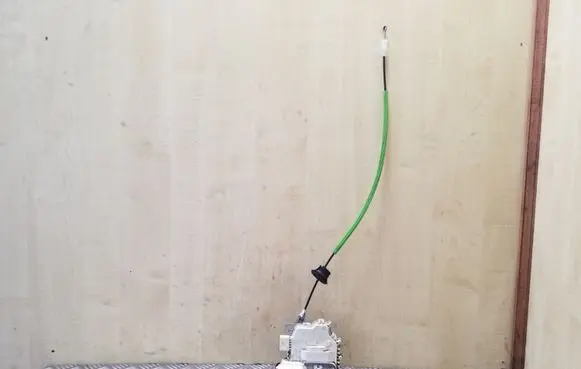 Front door lock