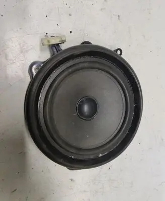 Audi A4 S4 B6 8E 8H Front door speaker 2752507175
