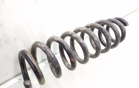 BMW 1 E81 E87 Rear coil spring