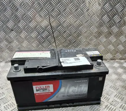 Renault Master III Car battery