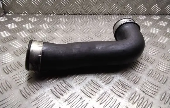 Volkswagen Golf V Intercooler hose/pipe
