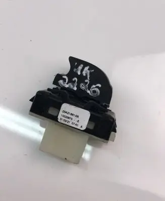 Renault Captur II Electric window control switch 254218614R