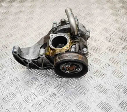 Chevrolet Cruze Water pump 96868232