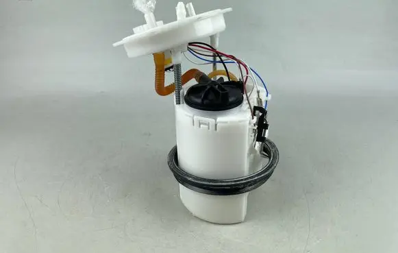 Volkswagen Golf VIII In-tank fuel pump 5Q0919051CN