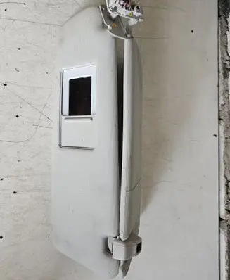 Volkswagen Touareg II Sun visor PA66GF30