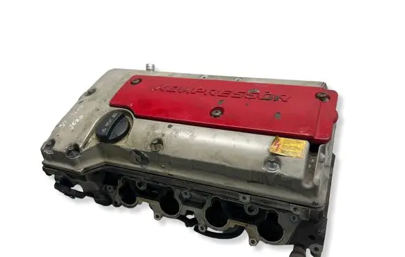 Mercedes-Benz SLK R170 Engine head R1110163301
