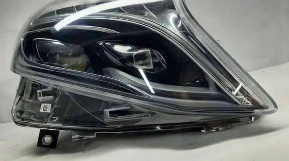 Mercedes-Benz Vito Viano W638 Headlight/headlamp