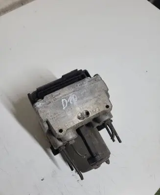 Mercedes-Benz Vito Viano W638 ABS Pump A6384460114