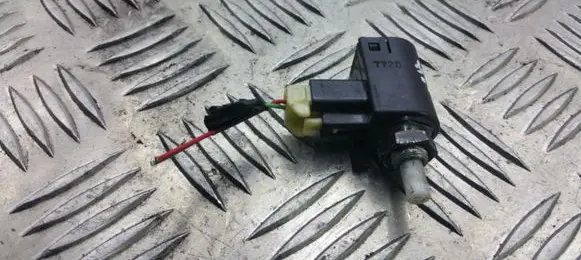 Clutch pedal sensor