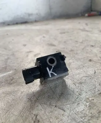 Hyundai Santa Fe Airbag deployment crash/impact sensor 9592028000