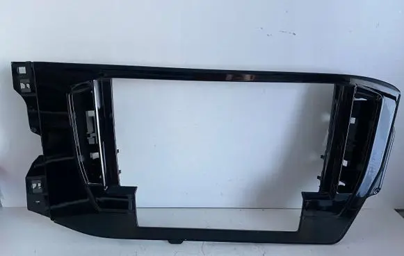 Volkswagen Touareg III Radio/GPS head unit trim 761858069A
