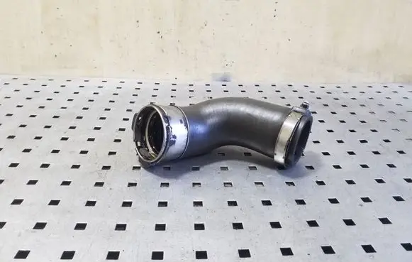 Intercooler hose/pipe