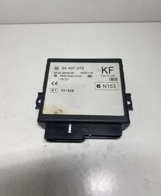 Opel Zafira A Comfort/convenience module 24437076 F005V00155 021838