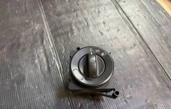 Mercedes-Benz Sprinter W906 Light switch A9065450104