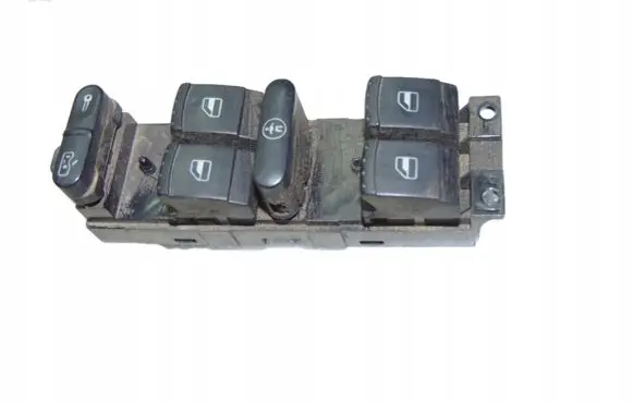 Skoda Octavia Mk1 (1U) Electric window control switch 1U4959857