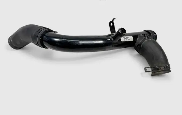Aston Martin DB9 Engine coolant pipe/hose 4G438555AD 4G438555AF