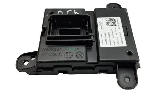 Maserati Levante Other control units/modules 006701052760