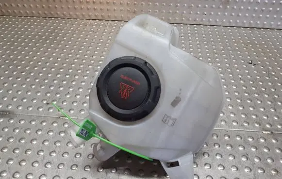 Seat Ibiza V (KJ) Coolant expansion tank/reservoir S27708336 2Q0121407D