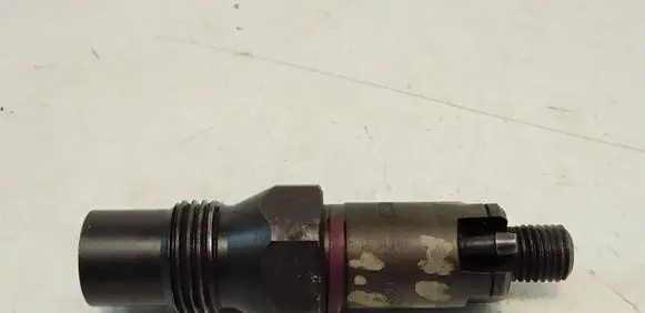 Ford Mondeo MK II Fuel injector LCR6705391E