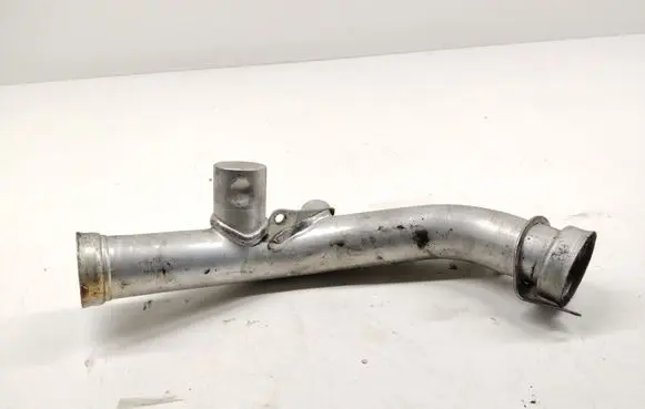 Mercedes-Benz X-class W470 Intercooler hose/pipe A6420908937