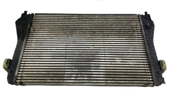 Volkswagen PASSAT B7 Intercooler radiator 3C0145805AN