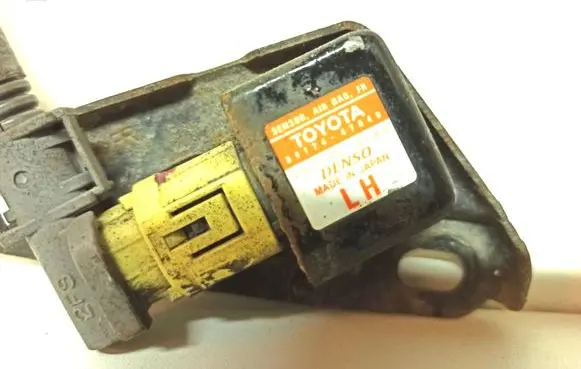 Toyota Prius (XW20) Airbag deployment crash/impact sensor 8917447040