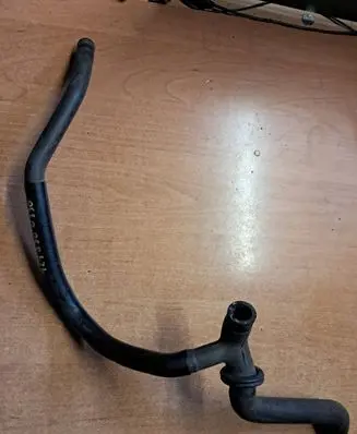 Mercedes-Benz E W124 Engine coolant pipe/hose 1248500996