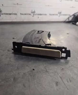 BMW 3 E92 E93 Cup holder 7127462 22167210