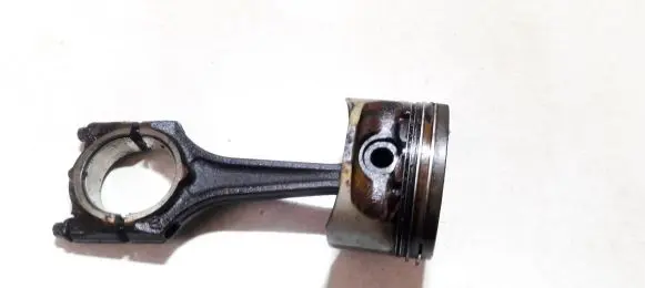 Opel Tigra A Piston with connecting rod