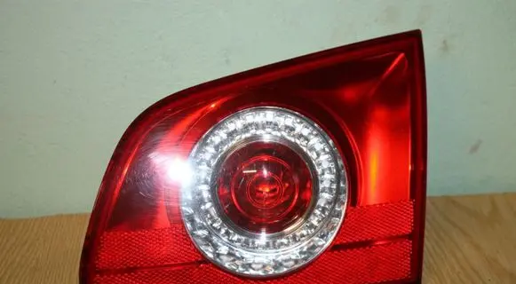 Volkswagen PASSAT B6 Tailgate rear/tail lights 3C9945094A