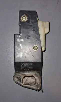 Fuel tank cap lock motor