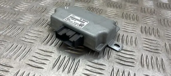 Ford Grand C-MAX Voltage converter/converter module DT1T14B526BA