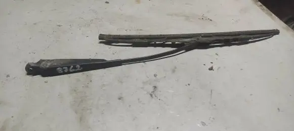 Ford Galaxy Rear wiper blade arm 7M0955705