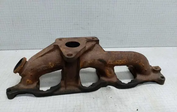 Nissan Primera Exhaust manifold 091430