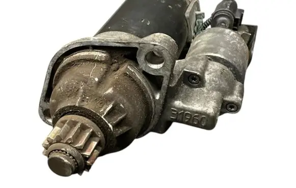 Volkswagen Scirocco Starter motor 02M911024C 10092012 20120910