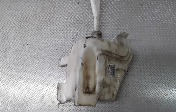 Nissan Primera Windshield washer fluid reservoir/tank 28910AU400