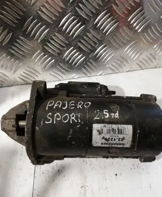 Mitsubishi Pajero Sport I Starter motor 221227