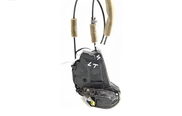 Honda CR-V Rear door lock