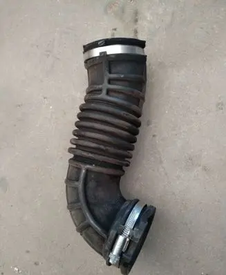 Opel Mokka Air intake duct part 95022171