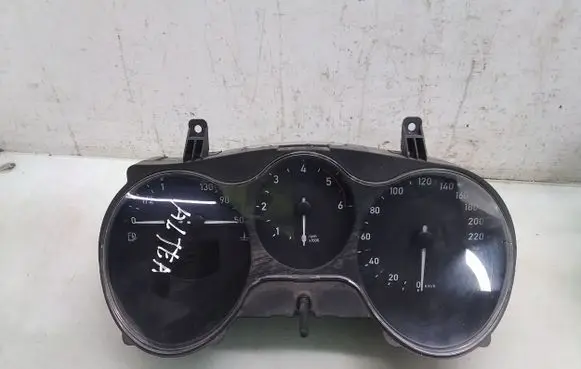 Seat Altea XL Speedometer (instrument cluster)