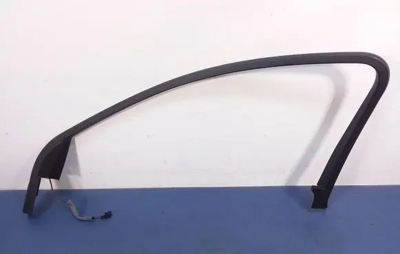 Volkswagen Phaeton Other sill/pillar trim element 3D0867588B