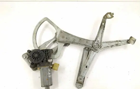Mercedes-Benz E W210 Front door electric window regulator 2107200746 2107201146