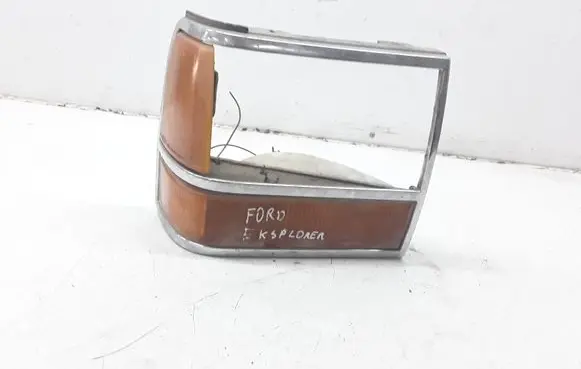Ford Explorer Headlight/headlamp