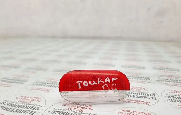 Volkswagen Touran I Rear door interior light 